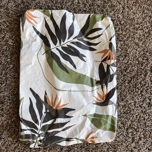 Aloha collection max pouch painted birds